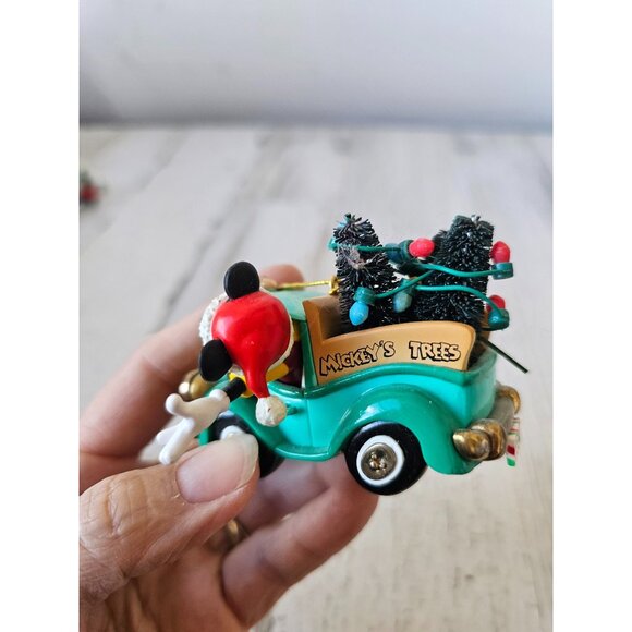 Enesco Mickey's trees truck car ornament vintage Xmas tree - Picture 5 of 10
